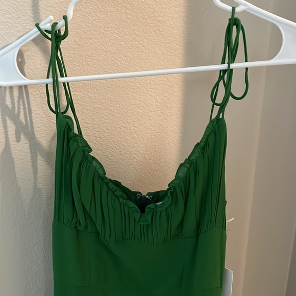 ✴️LAST CHANCE✴️ Reformation Embry Dress - Picture 8 of 10